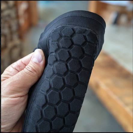 Detail of the flexible honeycomb cushioning on Alpine Guards